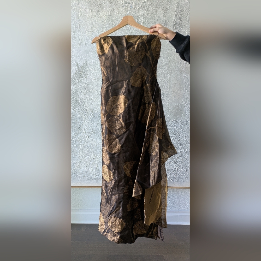 Kay Unger Silk Brown Gold gown